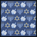 Hanukkah Blue Menorah Dreidel Pattern Chanukah Stoff<br><div class="desc">Schöne Hanukkah Stoff in hübschem Blau mit einem coolen Muster des Judentums Sterne,  dreidel für lustige Chanukah-Spiele,  und die jüdische Menorah für den Urlaub.</div>