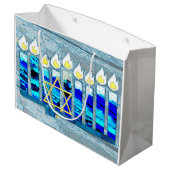 Hanukkah Candles mit Gold Star von David Große Geschenktüte (Rückseite Schrägansicht)