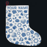 Hanukkah Chanukah Blue Moderne Weihnachten Juden Großer Weihnachtsstrumpf<br><div class="desc">Hanukah,  Menorah,  Wohngestaltung,  Hanukkah Dekoration,  farbenfrohe Menorah,  jüdischer Dezember,  menorah Strumpf,  personalisiert,  Festival der Lichter, </div>