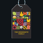 Hanukkah Chanukah Menorah Dreidel jüdische Symbole Geschenkanhänger<br><div class="desc">Hanukkah / Chanukah farbenfrohe moderne geometrische Symbole auf einem GIft Tag. Menorah, Dreidel, Donuts, Stars & Olivenöl... Sie sind alle hier. Jewish Hanukkah Symbols Space, um Ihren Namen und Ihre persönliche Nachricht auf der Rückseite hinzuzufügen. Hebräisch sagt "Chanukah". Diese hochklassige, schöne, aussehende, ist ein großartiger Weg, Geschenke oder Ihr Party...</div>