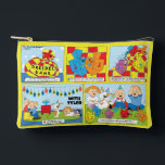 Hanukkah Dreidel Toon Zubehörtasche<br><div class="desc">Hanukah Dreidel Toon, Dreidel Game Pouch. Alle Designelemente können bearbeitet werden. Ändern Sie bearbeitbaren Text mit Stil, Farbe und Größe Ihres bevorzugten Schriftartes. Füllen Sie den Beutel mit dreidimensionalen und spielen Sie Leckereien. Spiel an!! Happy Hanukka! Beutel Typ: Druck schneiden Nähen Kleines Zubehör Pouch Unsere Beutel sind in zwei Größen...</div>