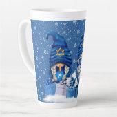 Hanukkah Gnomes Latte Tasse (Linke Ecke)