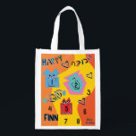Hanukkah Happy Dancing Colorful Dreidels Wiederverwendbare Einkaufstasche<br><div class="desc">Hanukkah Happy Dancing Colorful Dreidels weiße 2-seitige Tasche. Alle Designelemente können bearbeitet werden. Alle bearbeitbaren Texte können gelöscht und durch eine eigene Nachricht ersetzt werden. Verwenden Sie Ihre Lieblingsfarbe, Schriftart und Stil. Happy Hanukkah/Chanukah! Stil: Wiederverwendbare Beutel Grün gehen und retten den Planeten mit unserer wiederverwendbaren Lebensmitteltasche! Diese Tasche ist aus...</div>