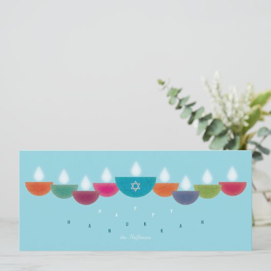 Hanukkah-Karte | Farbenfrohe Öllampe Menorah Sky B (Stehend Vorderseite)