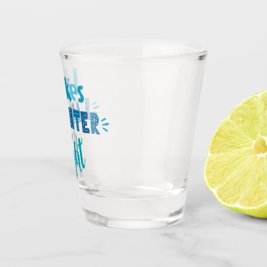 Hanukkah Latkes Laghter Light Bold Fun Typografie Schnapsglas (Rechts)