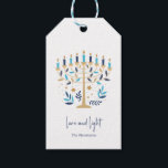 Hanukkah Liebe & Light Floral Menorah Geschenkanhänger<br><div class="desc">Hanukkah Liebe & Light Floral Menorah Geschenktasten. Personalisieren Sie den benutzerdefinierten Text oben. Weitere Koordinationsgegenstände finden Sie in unserer Kollektion "Floral Hanukkah Menorah und Dreidel".</div>