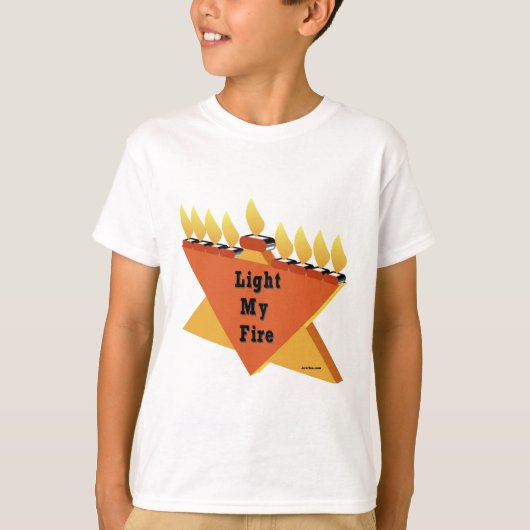 HANUKKAH LIGHT MEIN FEUERMENORAH-GESCHENK T-Shirt (Vorderseite)