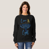 Hanukkah Love And Light Quote Jewish Chanukah Blue Sweatshirt (Vorne ganz)