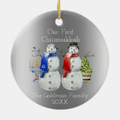 Hanukkah Snowman Weihnachten Unsere erste Chrismuk Keramik Ornament (Hinten)