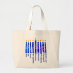 HANUKKAH Spirituelles Obst Christlich Jumbo Stoffbeutel<br><div class="desc">Stilvolle HANUKKAH Spirituelle Frucht Christlich große unisex Tote Tasche, speziell entworfen mit der Menorah von Hanukkah und der neunfachen Frucht des Heiligen Geistes des Christlichen Glaubens: Liebe, Freude, Frieden, Langleid, Güte, Güte, Treue, Selbstverwirklichung. Diese Hanukkah Tote Tasche wäre ein großes Geschenk für die messianischen Juden zu feiern Chanukah Saison und...</div>