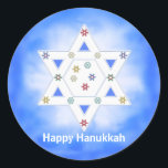 Hanukkah Star und Schneeflocken Blau Runder Aufkleber<br><div class="desc">Sticker mit meinem Design des Star of David und kleine bunte Schneeflocken auf einem blau-weißen Hintergrund. Im Text steht "Happy Hanukkah".</div>