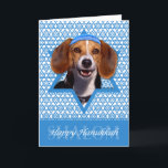 Hanukkah Star von David - Beagle Feiertagskarte<br><div class="desc">Was könnte Sprichwort Happy Hanukkah mehr Spaß machen, als diesen Beagle Hund tragen einen Yamaka umgeben von dem Star of David. Dieses skurrile Urlaubsprojekt wird bestimmt Ihre Freunde und Familie und andere Hundefreunde begeistern. Dieses Design ist in mehr als 100 Hundebüten erhältlich. Wenn Sie Ihren Lieblingshund nicht sehen oder wenn...</div>