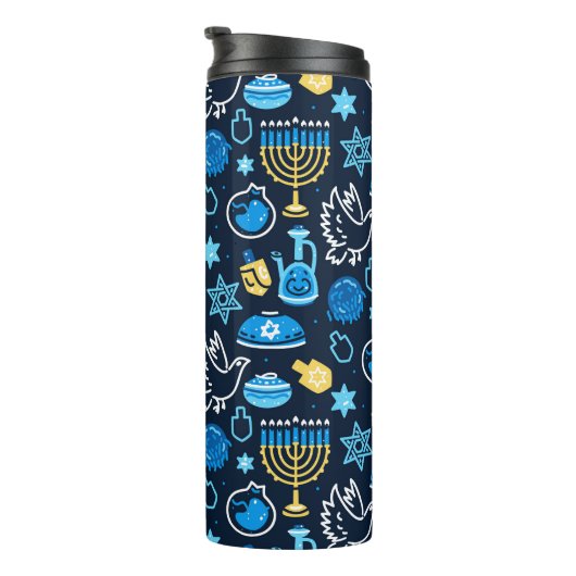Hanukkah Symbole Blaues Muster Thermosbecher (Nach rechts gedreht)