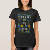 Hanukkah Ugly Sweater Get Lit and Lets Roll Chanuk T-Shirt (Vorderseite)