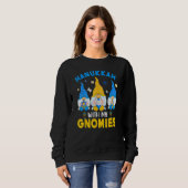 Hanukkah With My Gnomies Three Gnomes With Hanukka Sweatshirt (Vorne ganz)