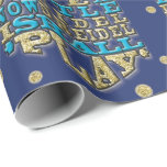 Hanukkah Wrapping Paper "I have a Little Dreidel" Geschenkpapier<br><div class="desc">Hanukkah "I have a Little Dreidel/Gold and Blue" Wir hoffen, dass Ihnen unsere neue "I Have a Little Dreidel/Gold and Blue" Geschenkpackung mit goldenen Sternen gefällt, um Ihre Geschenke zu kleiden:) Wählen Sie aus 4 Stilen und 5 Größen Verpackungspapier. Genießen Sie und danken Sie für Ihr Kommen und Shopping. Ihr...</div>