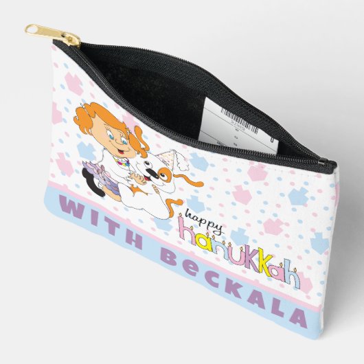 Hanukkah Zeevie und Friend Dreidel Game Zubehörtasche (Offen)