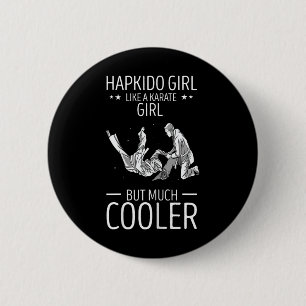 Hapkido wirft wie ein Karate Girl koreanischer Mar Button