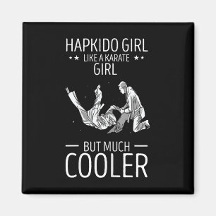 Hapkido wirft wie ein Karate Girl koreanischer Mar Magnet