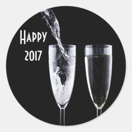Happy 2017 Schwarz-weiß Champagne Brille Festival Runder Aufkleber
