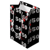 Happy 50. Geburtstag Balloons Mittlere Geschenktas Mittlere Geschenktüte (Vorderseite Schrägansicht)