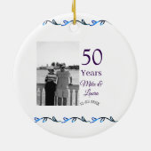 Happy 50. Jubiläum fügen Sie Pärchen Namen Datum H Keramik Ornament (Hinten)