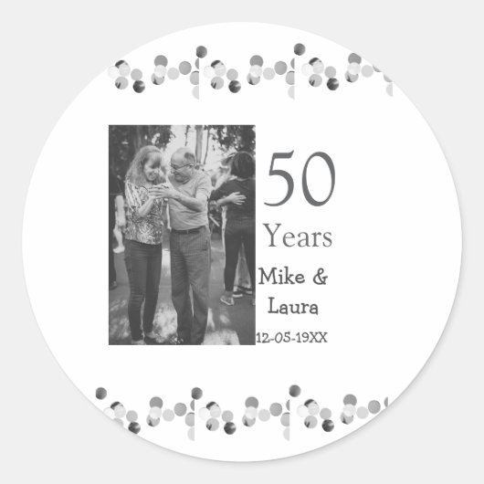 Happy 50. Jubiläum fügen Sie Pärchen Namen Datum H Runder Aufkleber (Vorderseite)