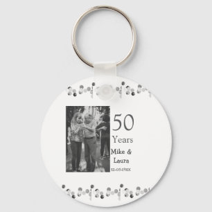 Happy 50. Jubiläum fügen Sie Pärchen Namen Datum H Schlüsselanhänger