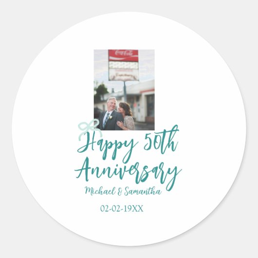 Happy 50th anniversary photo turquoise bow name da runder aufkleber (Vorderseite)