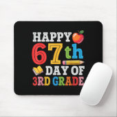 Happy 67th Day Of 3rd Grade Teacher Student 67 Day Mousepad (Mit Mouse)