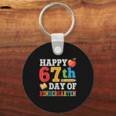 Happy 67th Day Of Kindergarten Teacher Student 67 Schlüsselanhänger (Vorderseite)