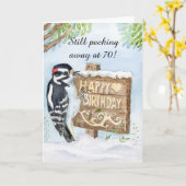 Happy 70th Birthday Downy Woodpecker Karte (Gelbe Blume)