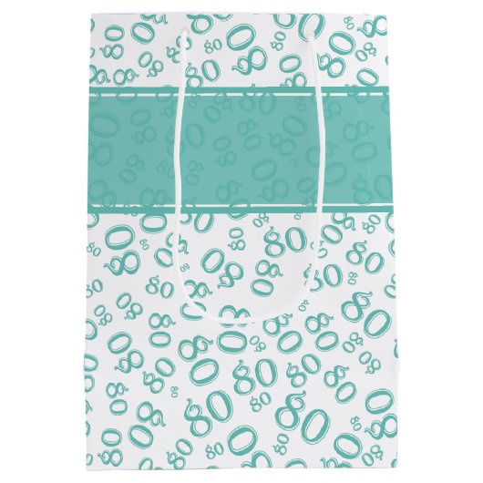 Happy 80. Aquamarin/weiß Zufallszahlenmuster Mittlere Geschenktüte (Rückseite)