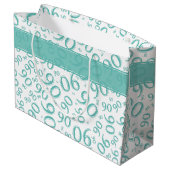 Happy 90. Random Number Pattern Aquamarin/weiß Große Geschenktüte (Rückseite Schrägansicht)
