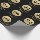 Happy 94. Geburtstag Black and Gold Glitzer Geschenkpapier (Ecke)