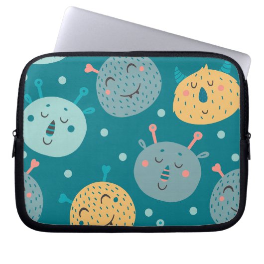 Happy Alien Faces Aquamarin Laptopschutzhülle (Vorderseite)