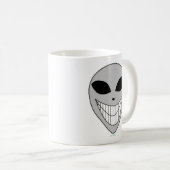 Happy Alien Smile Teeth Kosmische Science Fiction Kaffeetasse (VorderseiteRechts)