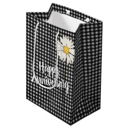 Happy Anniversary Daisy on Gingham Medium Gift Bag Mittlere Geschenktüte
