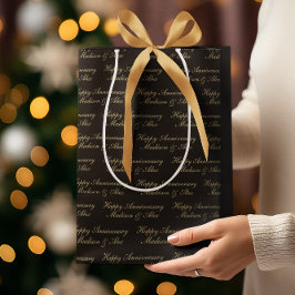 Happy Anniversary Script with Name Black Gold Mittlere Geschenktüte