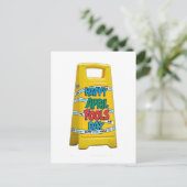 Happy april Narr Tag Plastik gelbes Zeichen Postkarte (Stehend Vorderseite)