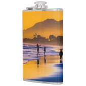 Happy Beach Dancer bei Sunset Flachmann (Links)