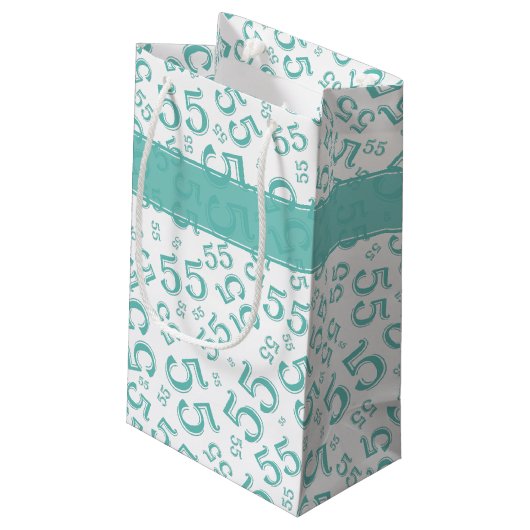 Happy Birthday Age 55 Number Pattern Aquamarin/wei Kleine Geschenktüte (Rückseite Schrägansicht)