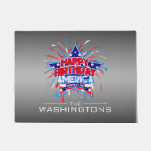 Happy Birthday America 4. Juli auf LIGHT GRAY Fußmatte (Vorderseite)