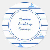 Happy Birthday Blue Sail Boot und Streifen Runder Aufkleber (Vorderseite)