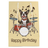 Happy Birthday Boston Terrier Dog Playing Drums Mittlere Geschenktüte (Rückseite)