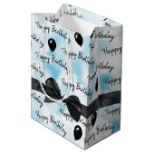 Happy Birthday Bow und Black Balloons Mittlere Geschenktüte (Rückseite Schrägansicht)