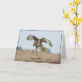 Happy Birthday Card Rot-Schwanz-Hawk Karte (Gelbe Blume)