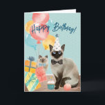 Happy Birthday Cat Lover | Funny Edith Text Karte<br><div class="desc">Niedliche Abbildung einer siamesischen Katze mit einem Party Hut und Krawatte. Der Text auf der Vorderseite und im Inneren der Karte ist vollständig editierbar. Standardtexte lauten "Happy Geburtday" mit "Du bist alt!" im Inneren, wobei eine Gruppe schockierter kitschiger Gesichter darauf reagiert, wie alt du bist. Diese Karte kann an Anzug-Katzenliebhaber...</div>