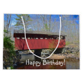 Happy Birthday Covered Bridge Große Geschenktüte (Rückseite)