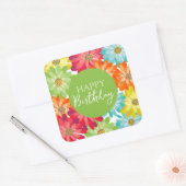 Happy Birthday farbenfrohe Frühlingsblumen Quadratischer Aufkleber (Umschlag)